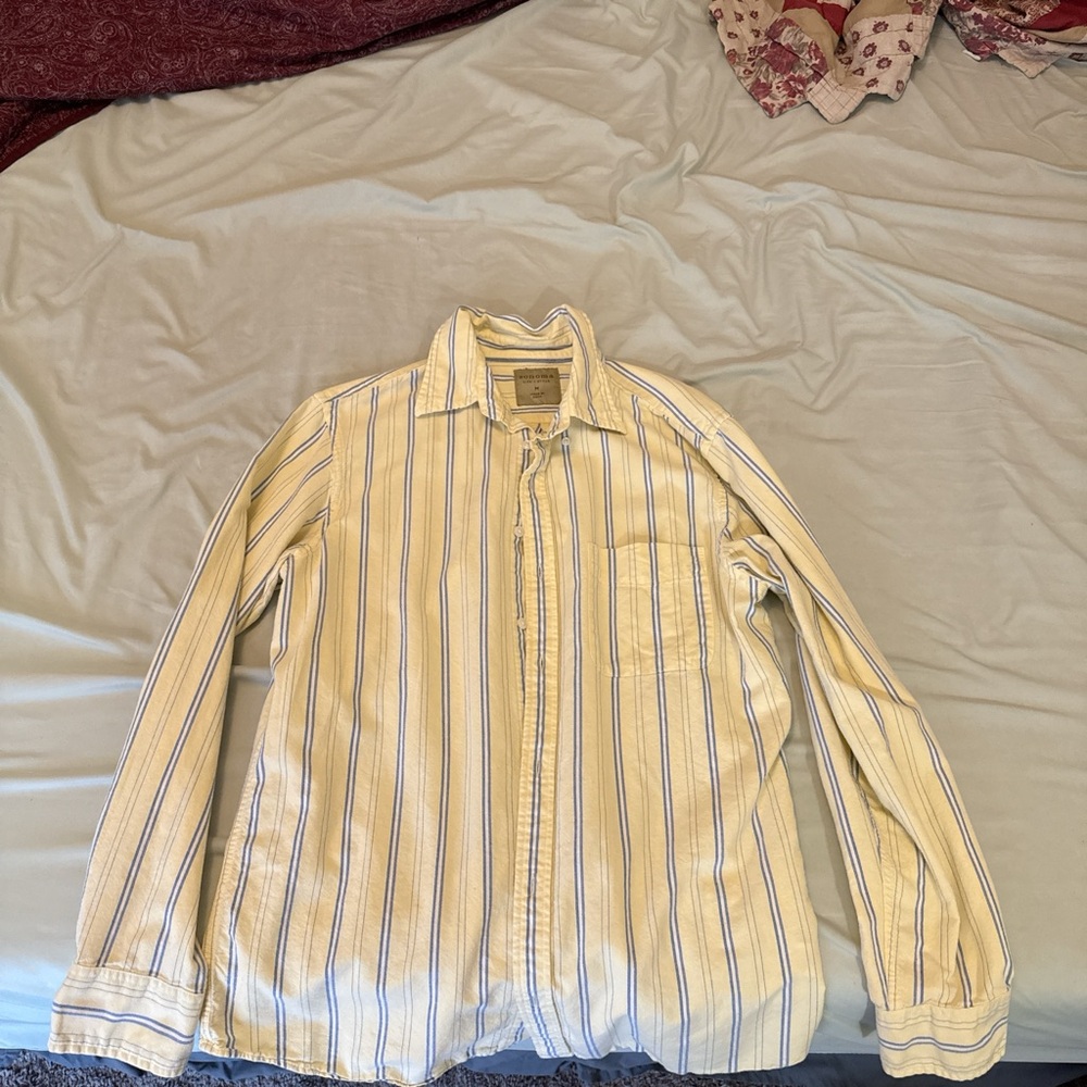 Sonoma White and Blue Casual Button Down Shirt